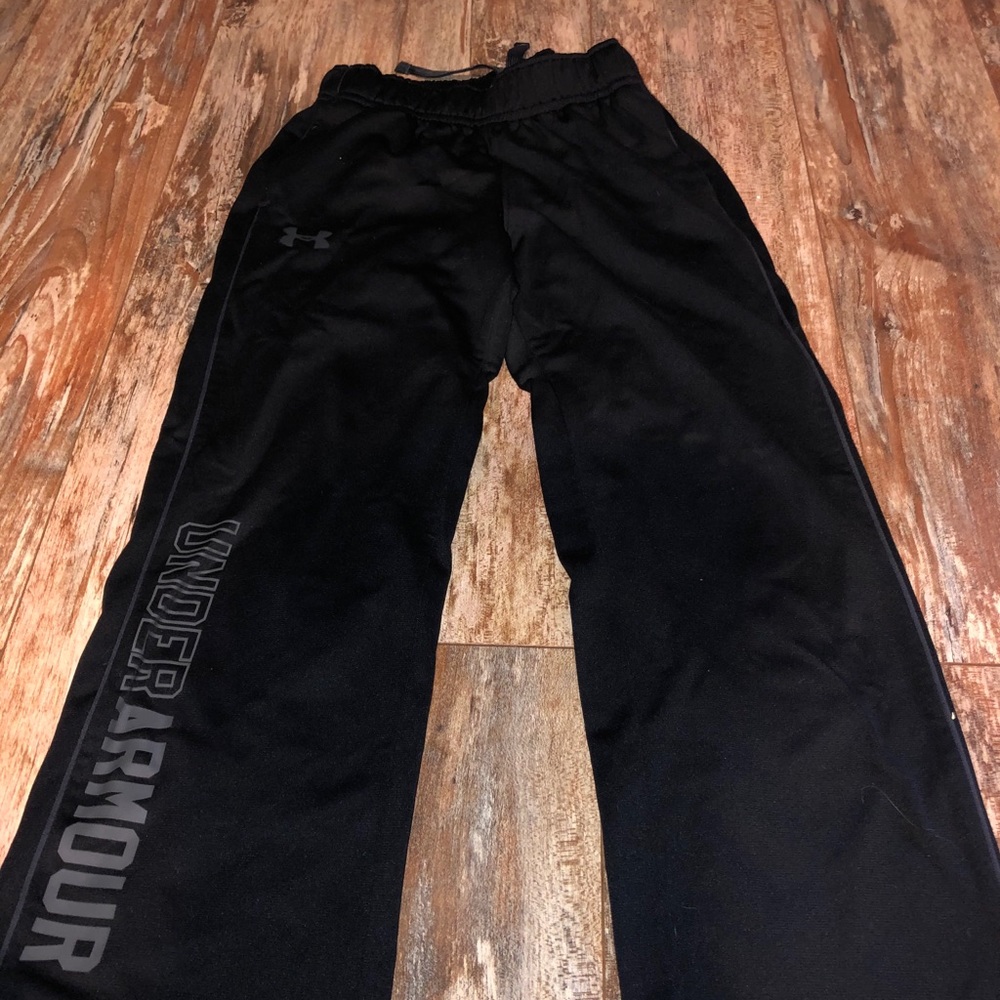 Black kids Under Armour sweat pants